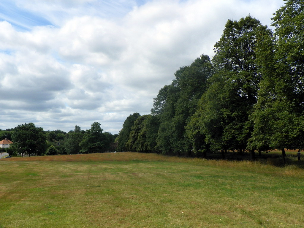 local scene near CheshuntTop Slot Games