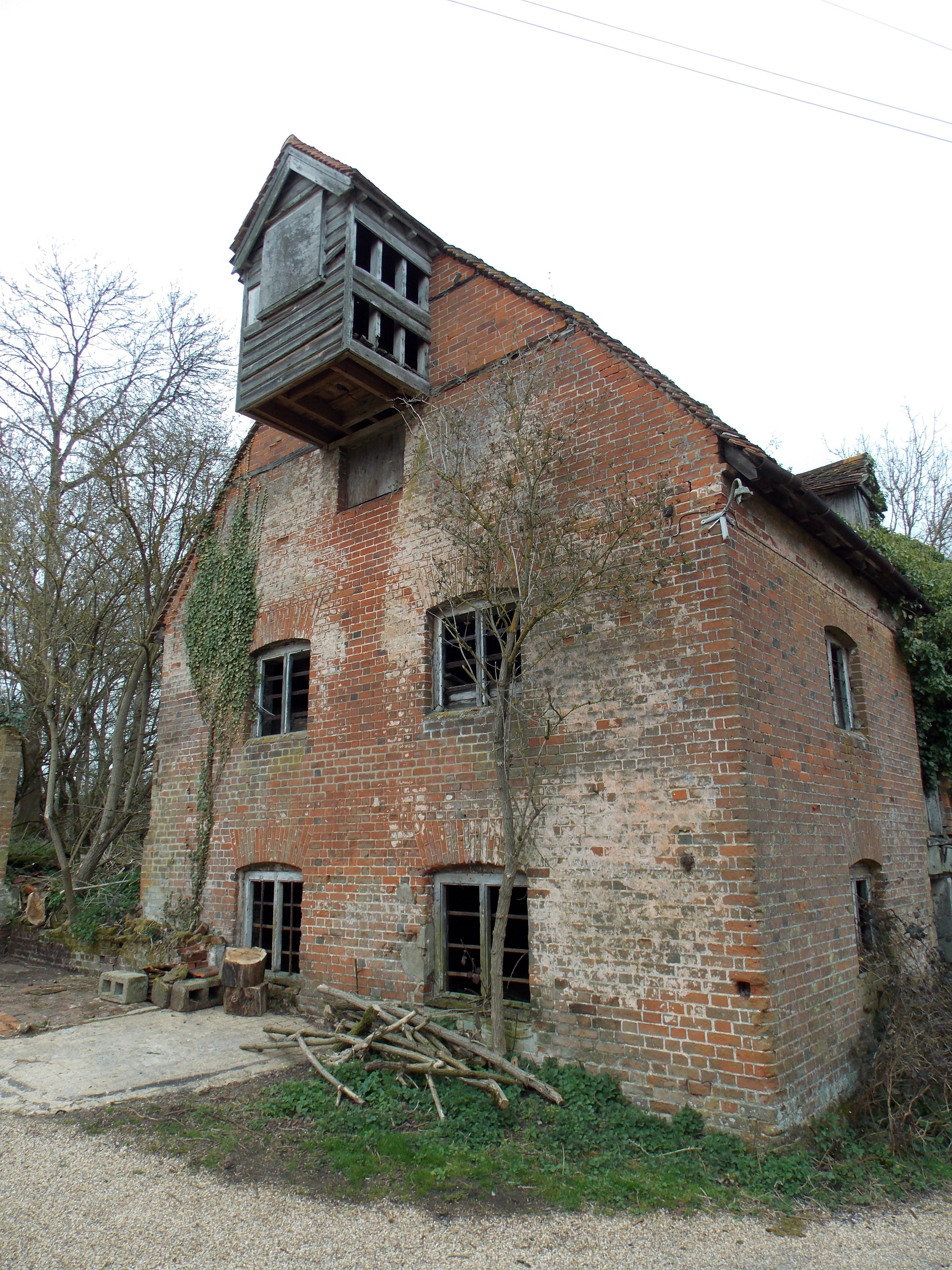 1 Image of Wickford in Essex